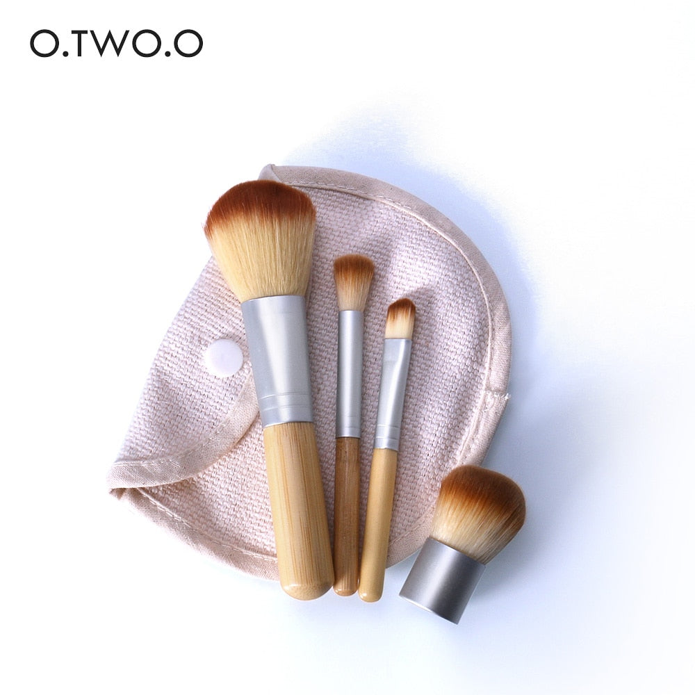 O.TWO.O 4PCS/LOT Bamboo Foundation Brush